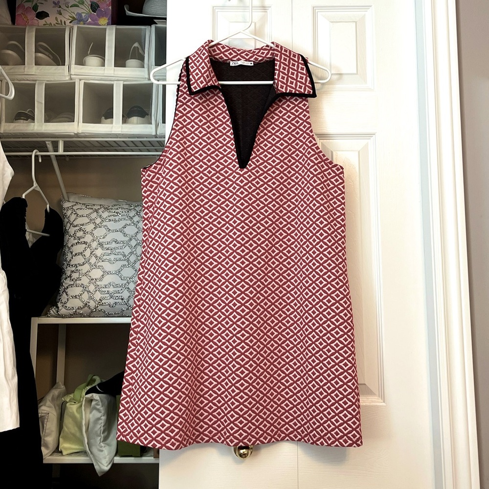 Zara Red and White Sleeveless Geometric Dress